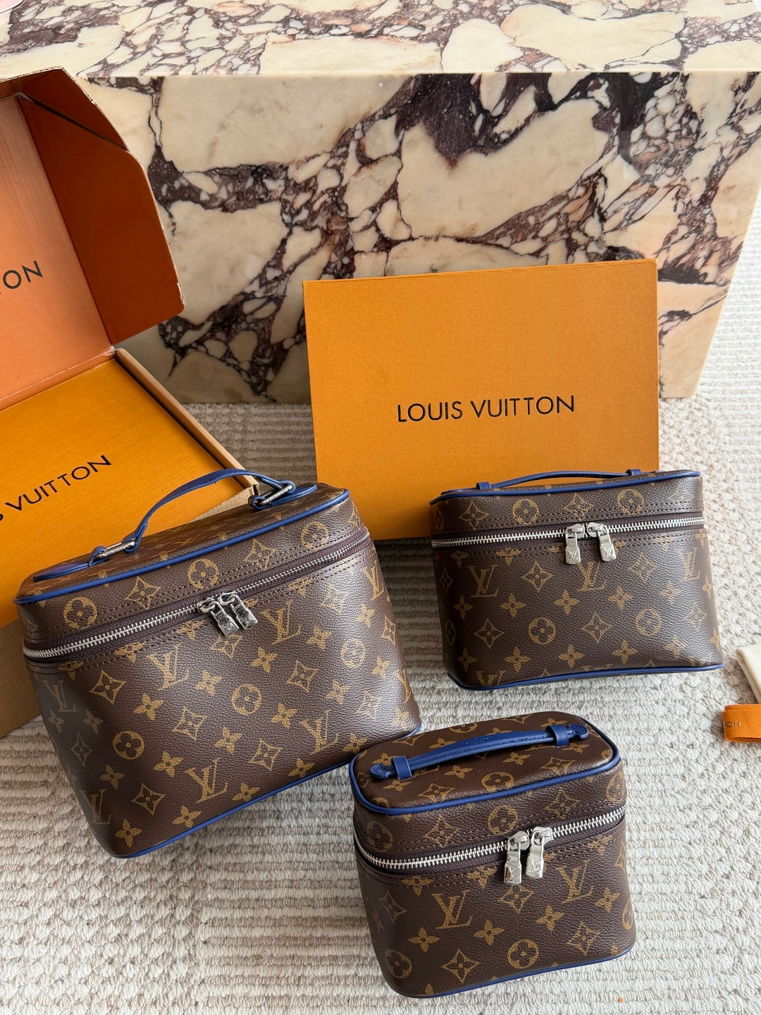 3pc Luxury Branded Louis Vuitton MakeUp bag